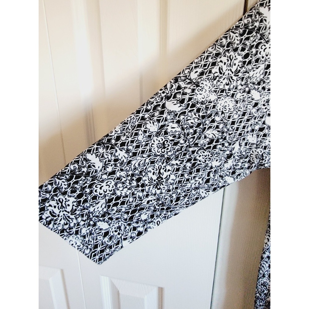 Jones New York JNY 1X Top Paisley Floral Black White Tunic 3/4 Sleeve NWT - Picture 5 of 10